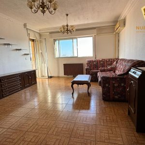 Piso en venta en Calle Adora, San Fermin, Madrid.